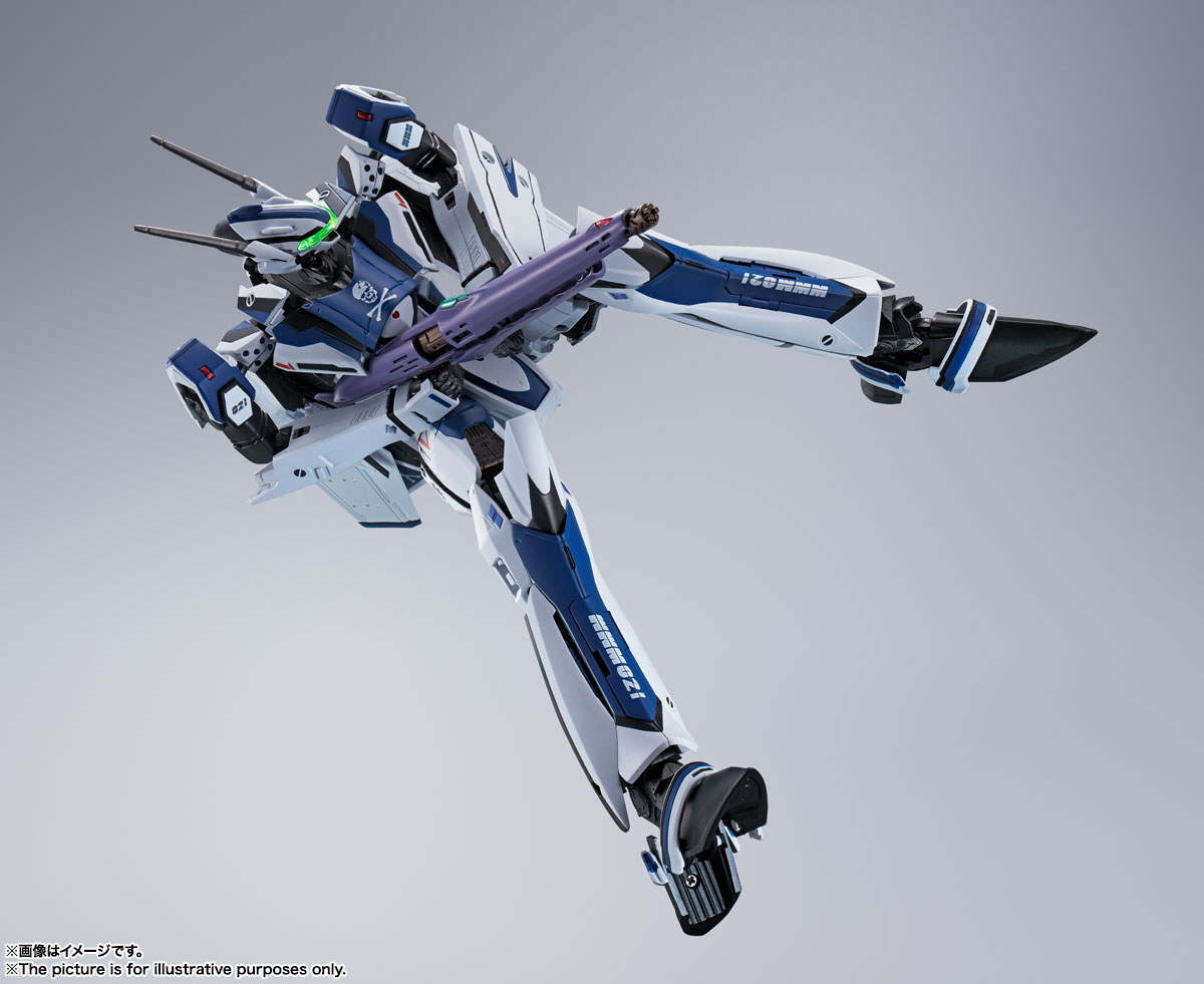 DX CHOGOKIN VF-25 MESSIAH VALKYRIE WORLDWIDE Anniv. (October