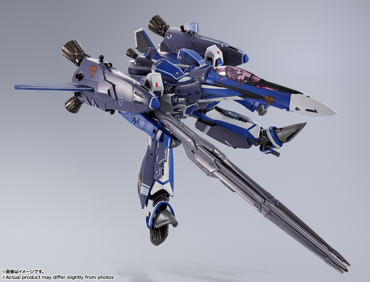 DX CHOGOKIN VF-25F SUPER MESSIAH VALKYRIE (MICHAEL BLANC USE) REVIVAL Ver. (October & November Ship Date)