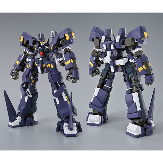 HG Huckebein Boxer (January & February Ship Date)