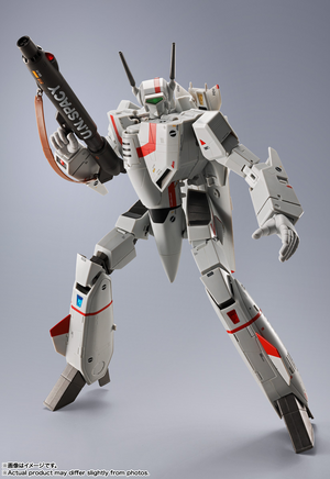 DX CHOGOKIN VF-1J Valkyrie (Ichijo Hikaru) STORE LIMITED EDITION (December & February Ship Date)