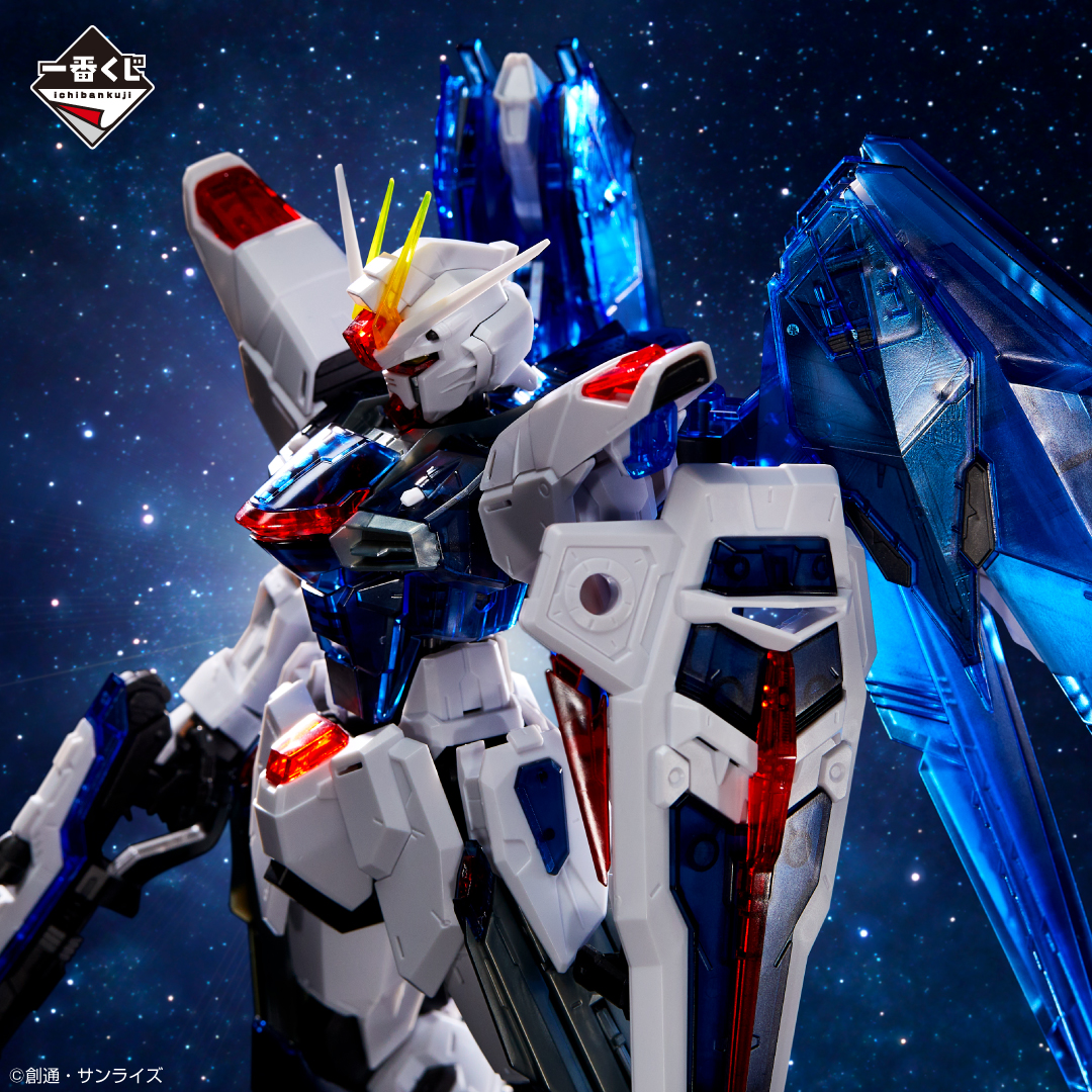 ロボット MG 1 100 Freedom Gundam Ver. 2.0 Clear MG 1/100 Freedom Gundam Ver. 2.0 [Solid Clear] (January