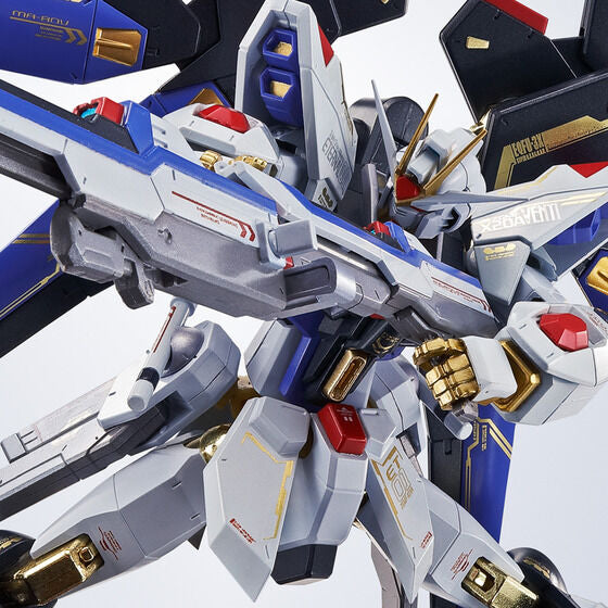 METAL ROBOT SPIRITS < SIDE MS > STRIKE FREEDOM GUNDAM