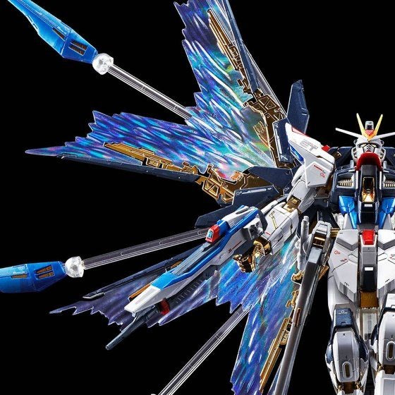 RG 1/144 Strike Freedom "Wings of the Sky" (October & November Ship Date)