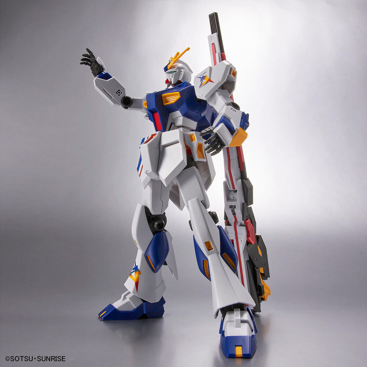 Entry Grade 1/144 RX-93ff Nu Gundam (December & January Ship Date)