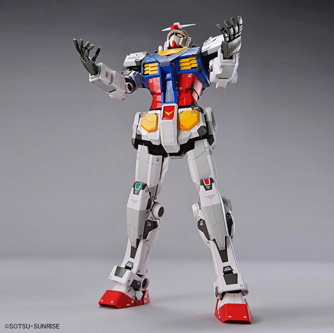 1/48 RX-78F00 Gundam