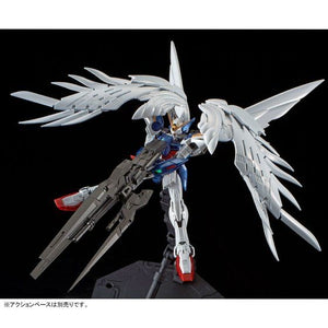 RG 1/144 Wing Gundam Zero Custom EW + Drei Zwerg Buster [Titanium Finish]