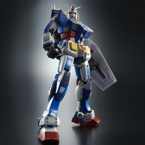 RG 1/144 RX-78-2 Gundam (Team Bright Custom) (January & February Ship Date)