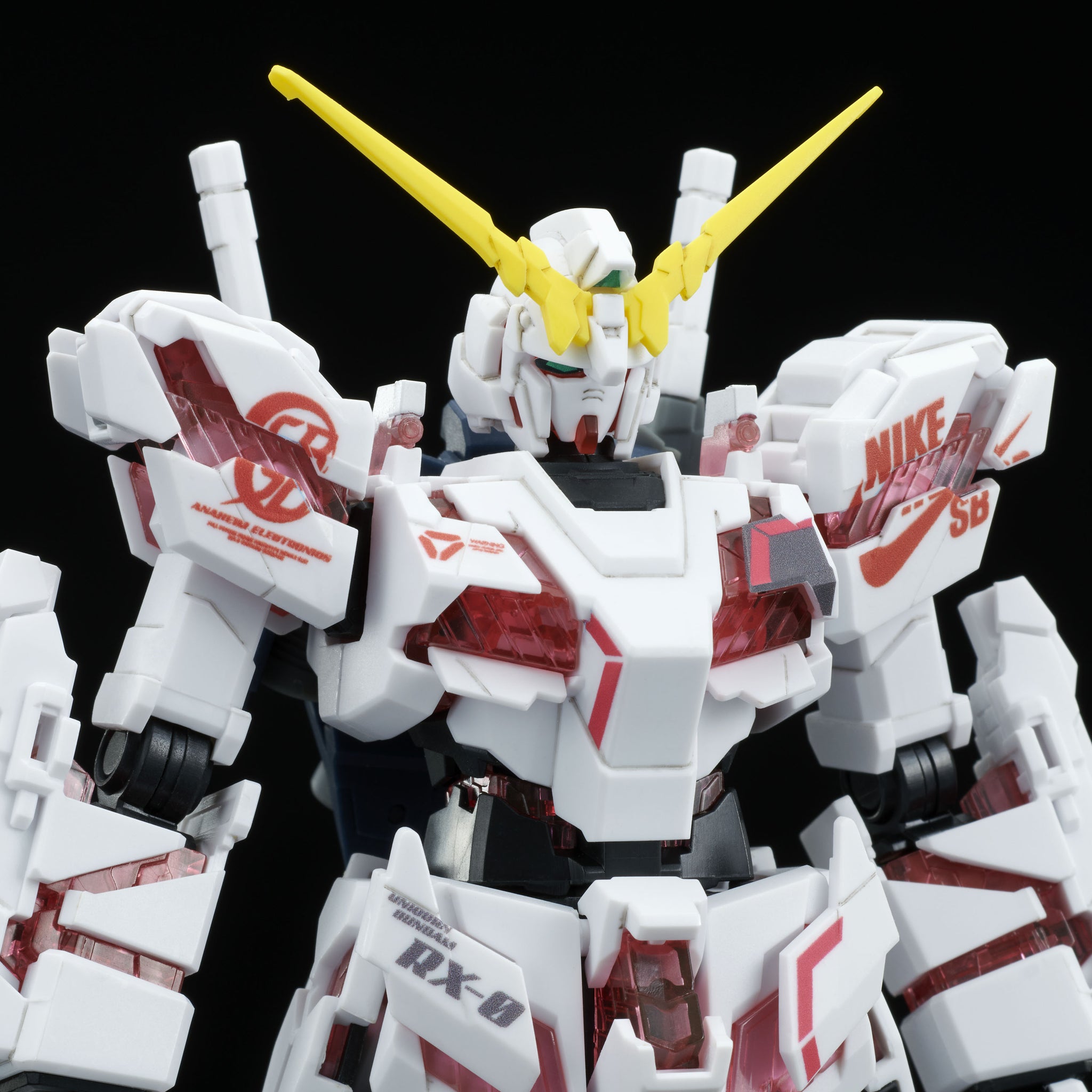HG 1/144 Unicorn Gundam (DESTROY MODE) Ver. NIKE SB
